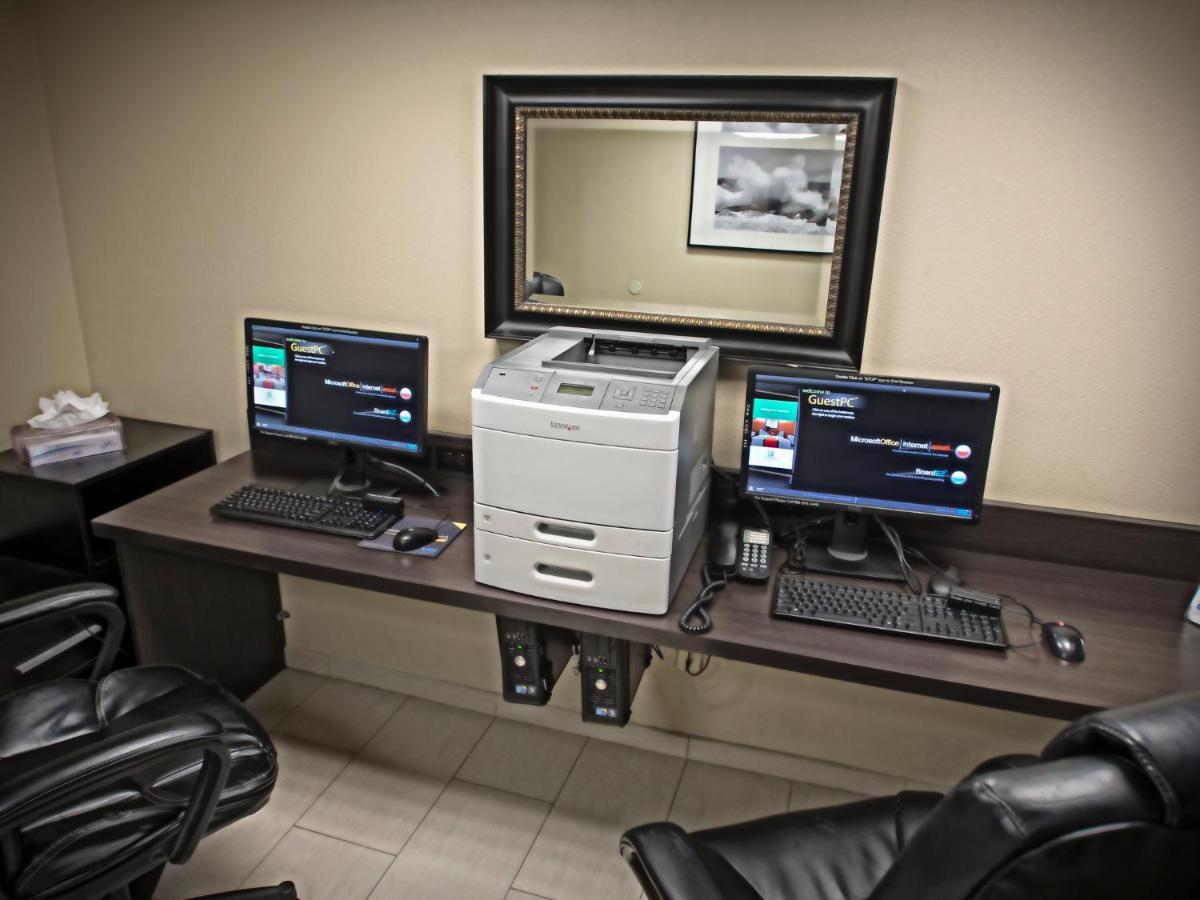 Holiday Inn Hotel & Suites Anaheim By Ihg Bagian luar foto