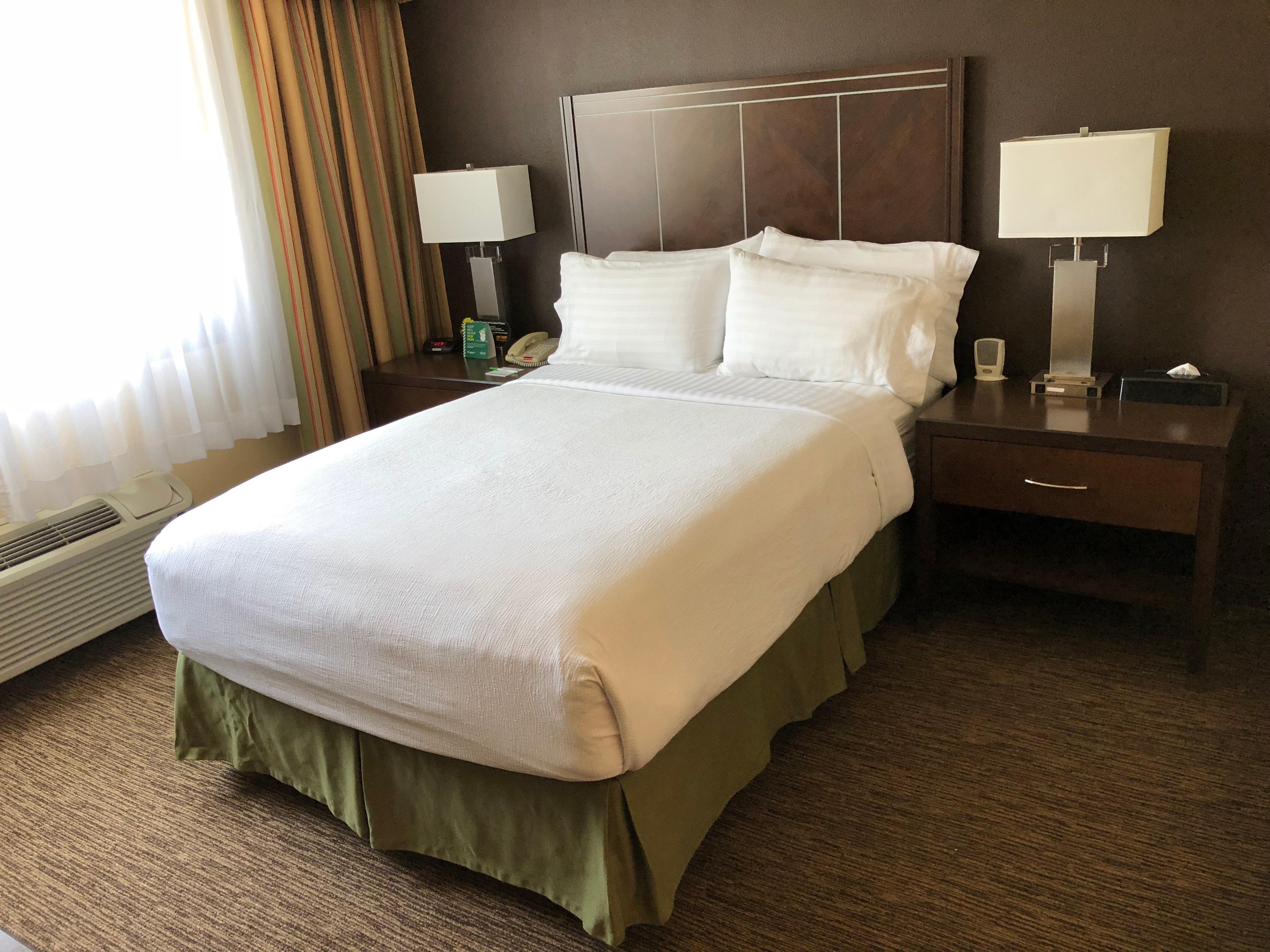 Holiday Inn Hotel & Suites Anaheim By Ihg Bagian luar foto