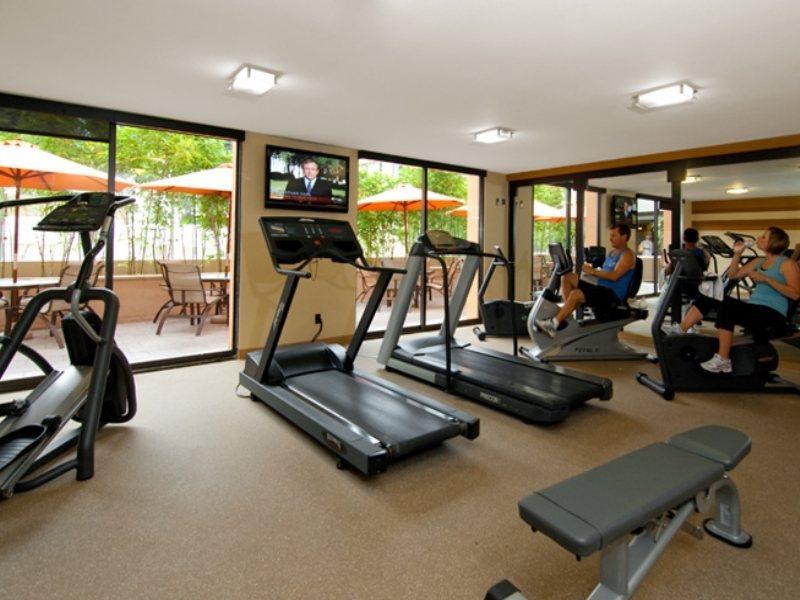 Holiday Inn Hotel & Suites Anaheim By Ihg Bagian luar foto
